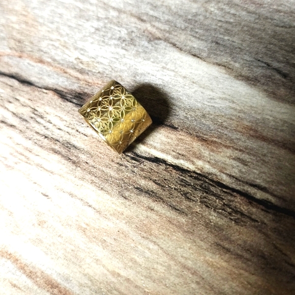 Michael Kors Heritage Monogram Barrel Ring - Picture 2 of 4